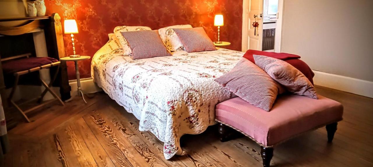 Bed and Breakfast Le Bonnet De Nuit Chalmoux Exteriér fotografie