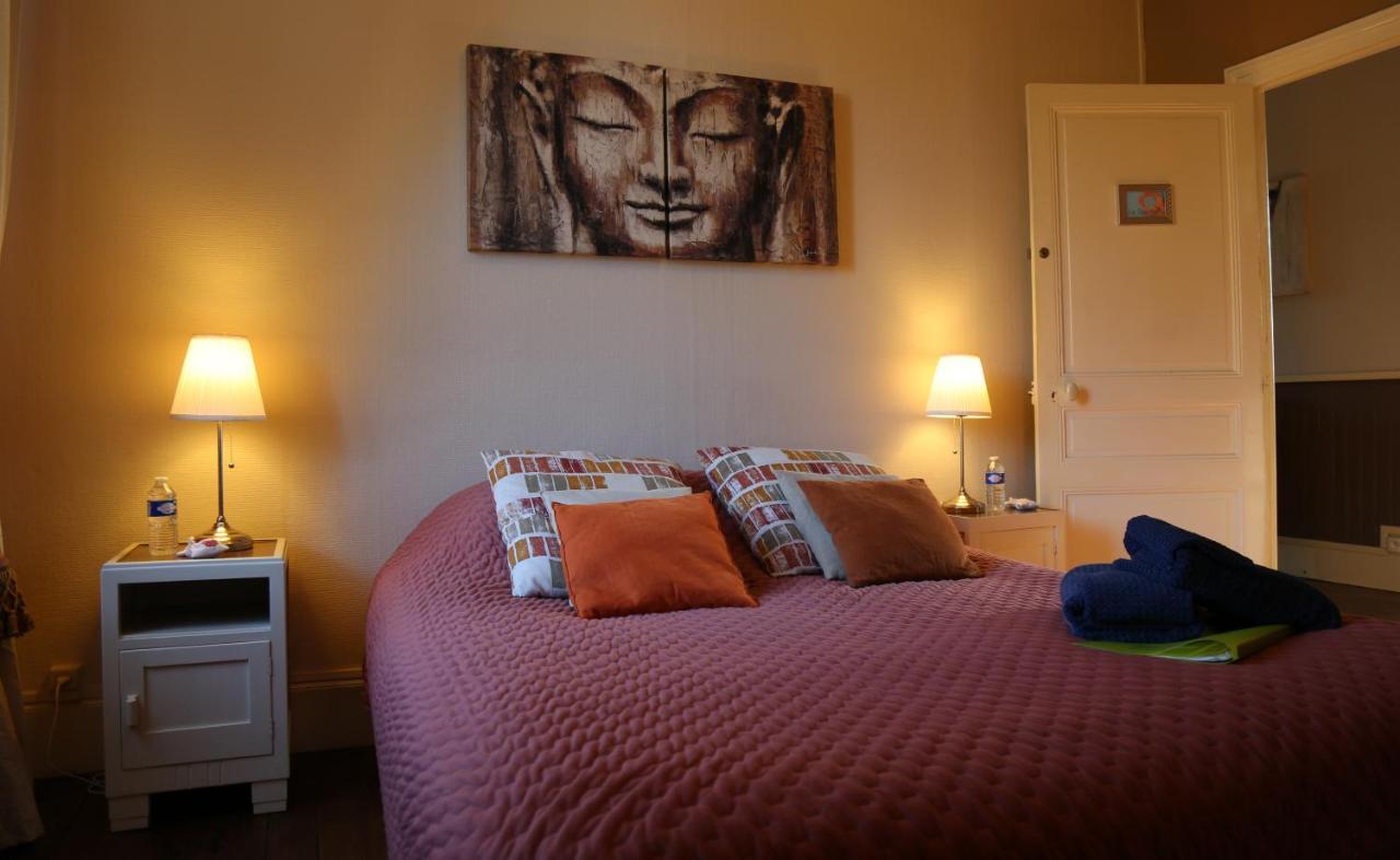 Bed and Breakfast Le Bonnet De Nuit Chalmoux Exteriér fotografie
